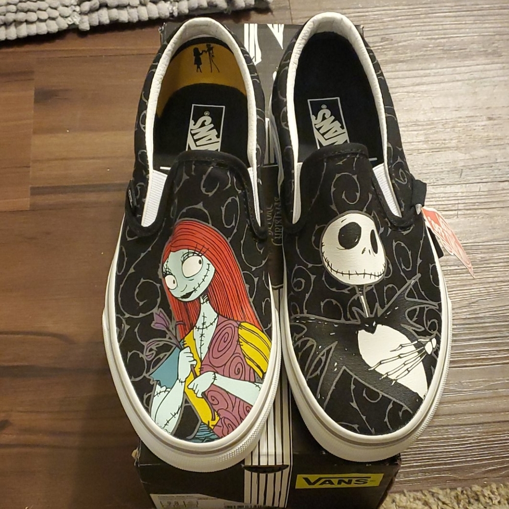 NWT Nightmare Before Christmas Slip On Vans WSZ7